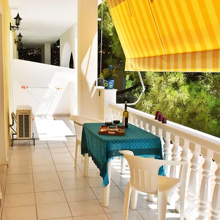 Kuris & 公寓 Vasilikí