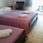 Kuris & * Vasilikí